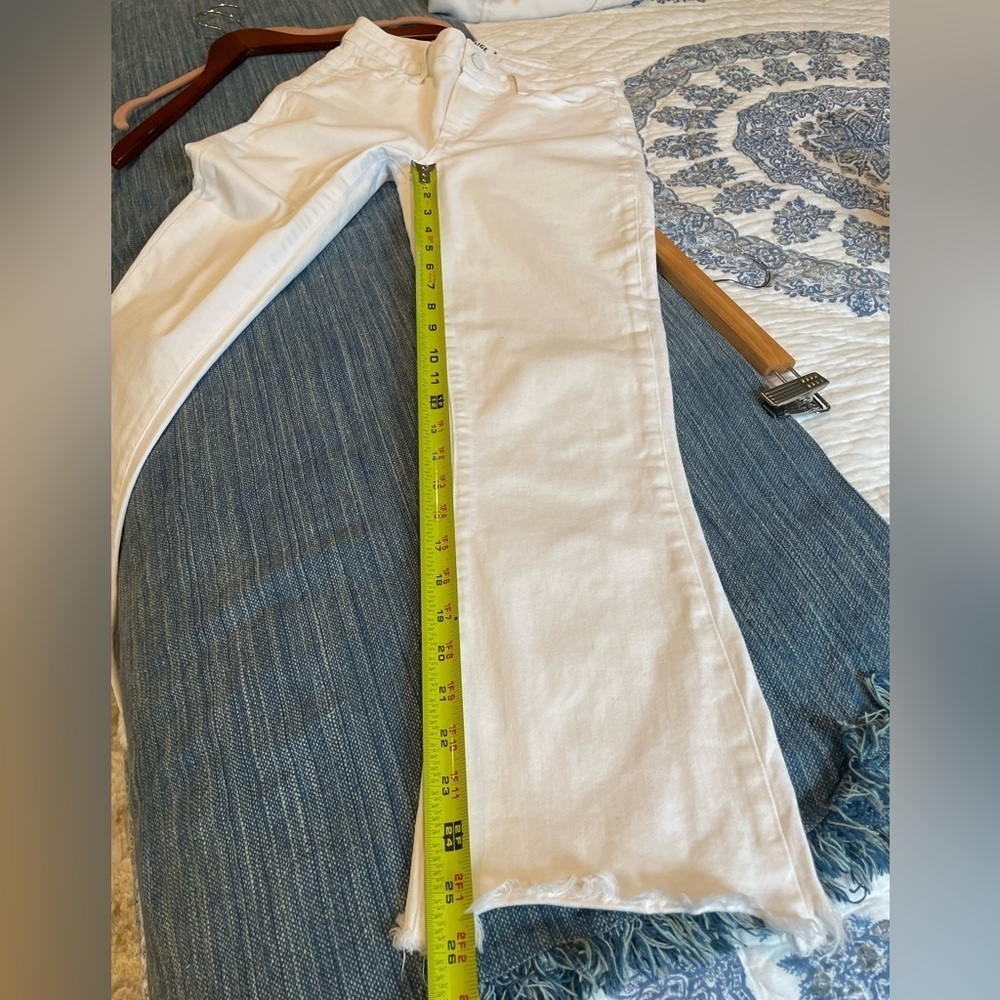 Paige Colette Crop Flare White Jeans size 27 - Picture 12 of 12